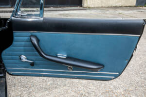Image 25/46 of Ferrari 275 GTS (1965)