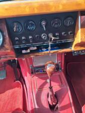 Bild 21/27 von Jaguar Mk II 3.4 (1967)