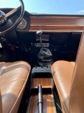 Image 12/23 of Alfa Romeo Giulia 1300 Super (1972)
