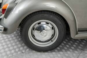 Image 29/50 of Volkswagen Beetle 1303 LS (1971)