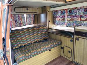 Image 23/46 of Volkswagen T3 Westfalia 1.6 (1981)