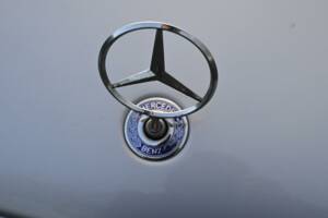 Image 26/50 de Mercedes-Benz S 500 L (2001)