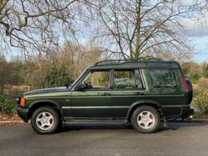 Imagen 7/50 de Land Rover Discovery 4.0 HSE (1998)