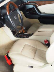 Bild 37/46 von Mercedes-Benz CL 600 (1998)