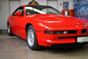 Immagine 3/50 di BMW 850i (1990)