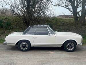 Image 2/13 de Mercedes-Benz 280 SL (1970)