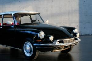 Bild 14/46 von Citroën ID 19 (1962)