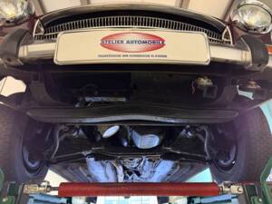 Image 29/36 of Peugeot 404 (1972)