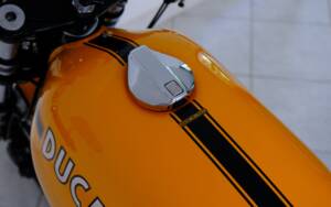Afbeelding 77/96 van Ducati 750 Sport (1974)