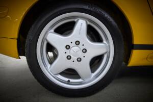 Image 35/100 de Mercedes-Benz SLK 230 Kompressor (1999)