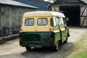 Image 20/50 of Bedford CA Dormobile (1961)