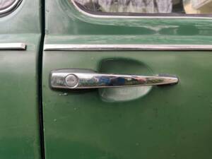 Image 41/43 of Volkswagen Beetle 1200 (1970)