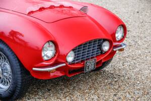 Image 24/49 of MG MGA 1850 (1960)