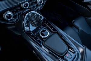 Bild 25/35 von Aston Martin V12 Speedster (2021)
