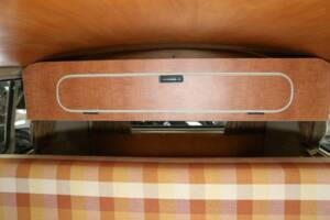 Immagine 28/50 di Volkswagen T2a Westfalia (1969)