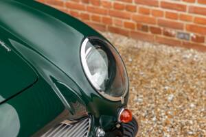Bild 18/50 von Aston Martin DB 6 (1967)