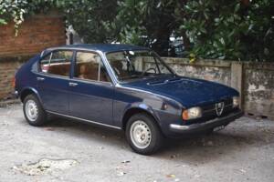 Immagine 2/27 di Alfa Romeo Alfasud 1.3 Super (1978)