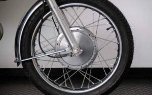 Image 3/57 of Benelli 125 Sport Special (1971)