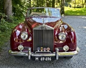 Image 2/50 de Rolls-Royce Silver Cloud I Mulliner (1957)