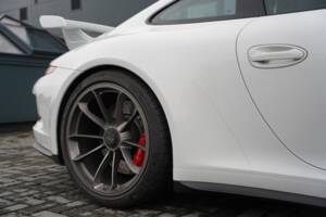 Bild 49/50 von Porsche 911 GT3 (2015)