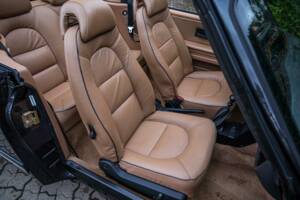 Image 77/89 of Saab 900 Turbo S 16V (1993)
