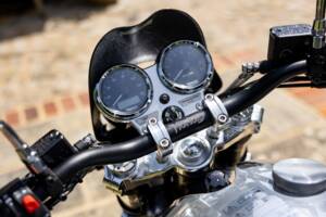 Bild 24/39 von Norton Dominator SS (2018)