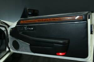 Image 31/50 de Jaguar XJS 5.3 V12 (1992)