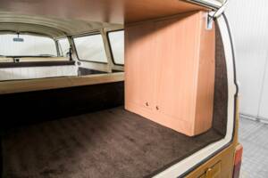 Bild 41/50 von Volkswagen T2b Pickup Double Cabin (1977)