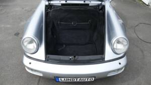 Image 13/22 of Porsche 911 Carrera 4 "30 Jahre 911" (1994)
