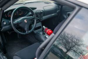 Imagen 13/25 de Porsche 911 GT2 Clubsport (2001)