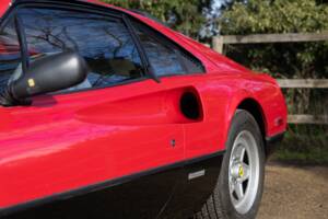 Bild 16/50 von Ferrari 308 GTBi Quattrovalvole (1983)