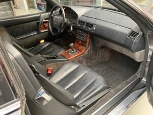 Image 35/49 de Mercedes-Benz SL 280 (1995)