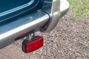 Image 20/50 of Rolls-Royce Silver Shadow I (1976)