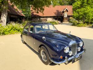 Imagen 3/21 de Daimler V8-250 (1968)