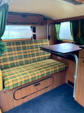 Imagen 19/19 de Volkswagen T2b Westfalia (1979)