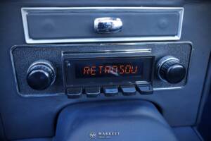 Image 48/80 de Jaguar Type E 4.2 (1966)