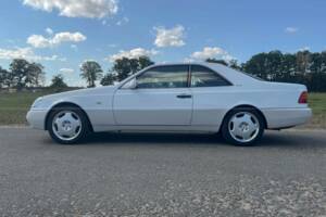 Image 3/8 of Mercedes-Benz CL 600 (1996)