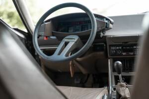 Image 14/25 de Citroën CX 25 Prestige (1983)