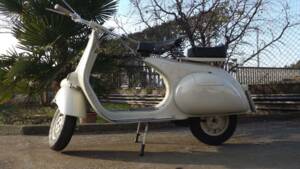 Immagine 3/38 di Piaggio Vespa 125 (1957)