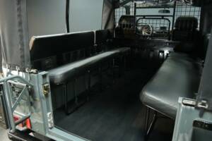 Image 34/50 of Mercedes-Benz G 230 (1993)