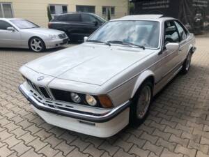 Bild 3/27 von BMW M 635 CSi (1986)