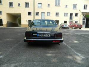 Bild 4/16 von Jaguar XJ 40 4.0 (1992)
