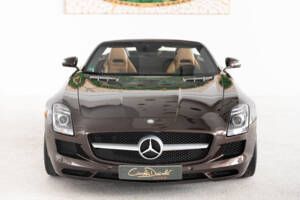 Image 17/59 de Mercedes-Benz SLS AMG Roadster (2012)