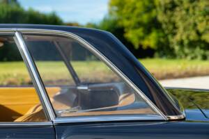 Image 14/50 de Mercedes-Benz 280 SL (1969)