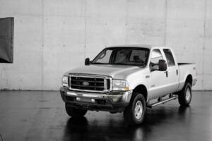 Image 5/41 de Ford F-350 Super Duty (2004)