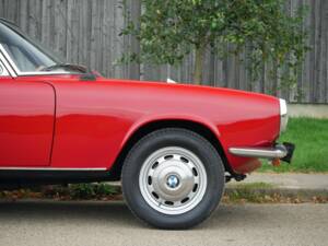 Immagine 4/38 di BMW 1600 GT (1968)