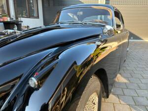 Image 29/46 de Jaguar XK 150 3.8 SE FHC (1960)