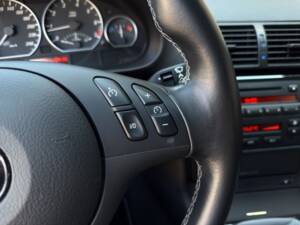 Afbeelding 39/42 van BMW 330Ci (2006)