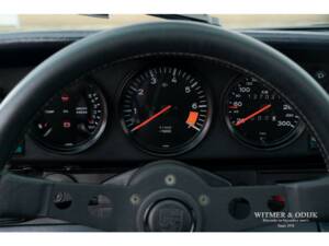 Bild 21/33 von Porsche 911 SC 3.0 (1982)