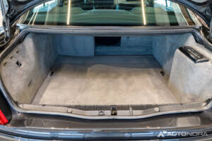 Image 46/46 of BMW 850CSi (1993)